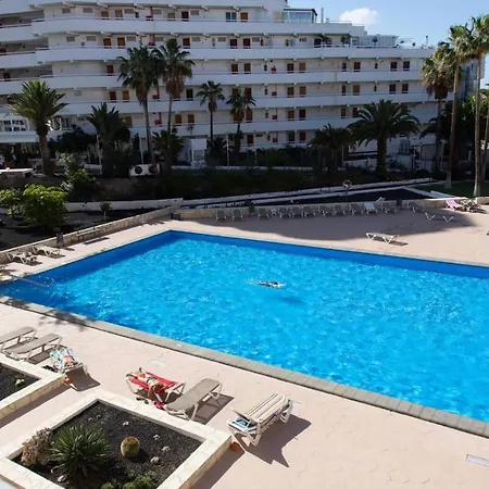 Apartamento Modern With Pool And Wifi